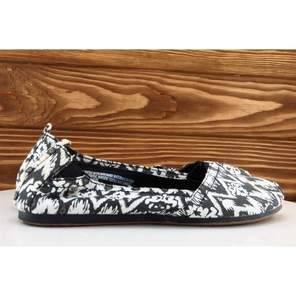 Mad Love welcome shoe